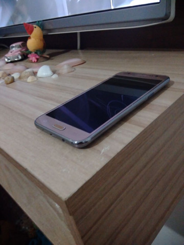 Samsung J5 16 GB