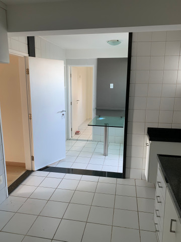 Alugo excelente apt - localização privilegiada - Foto 10