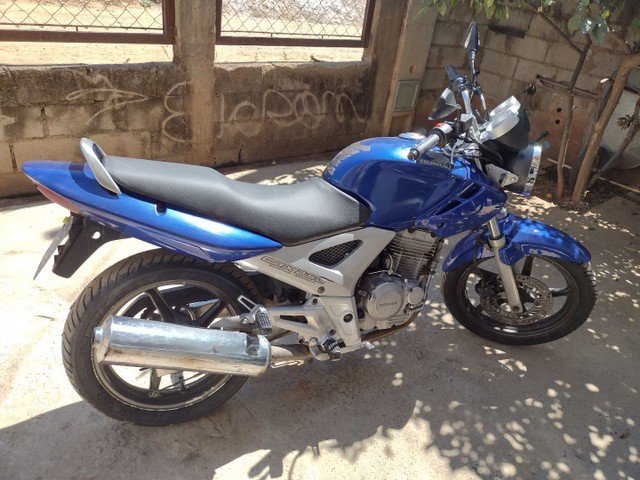 TWISTER 250 2002
