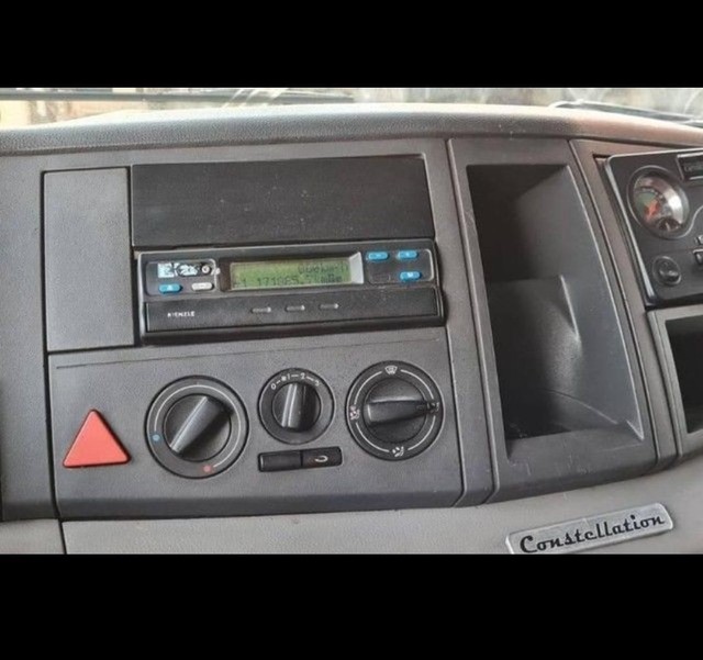 CAMINHÃO VOLKS 2012