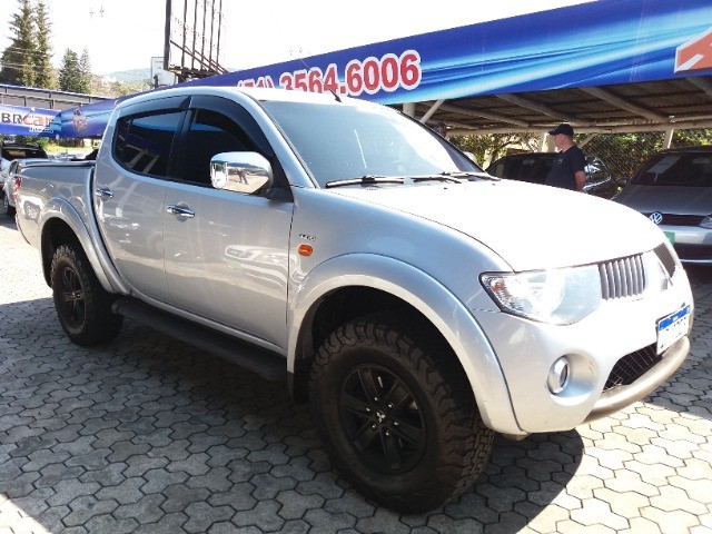 MITSUBISHI/L200 TRITON IMPECÁVEL