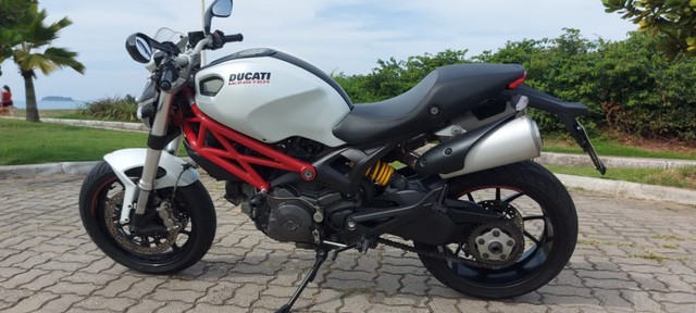 DUCATI MONSTER 796 ABS ANO 2013