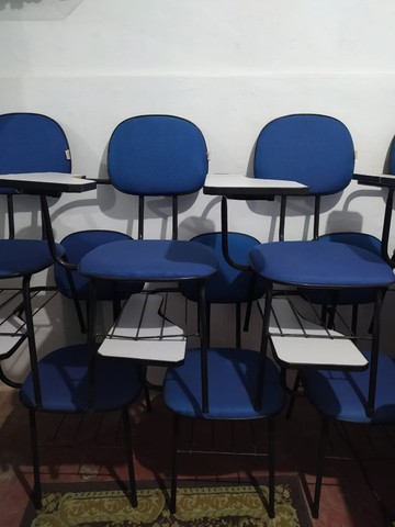 10 Unidades - Cadeira Universitária Acolchoada 