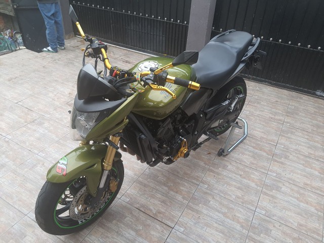 HONDA HORNET