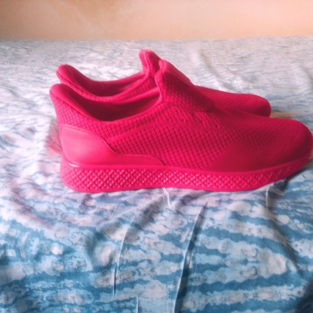 Tenis sem Marca e sem Cadarço - Roupas e calçados - Maranguape I, Paulista  1012065192 | OLX