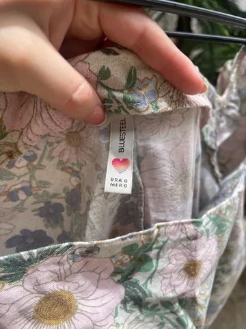 Vestido estampado Renner mangas bufantes.  - Foto 3