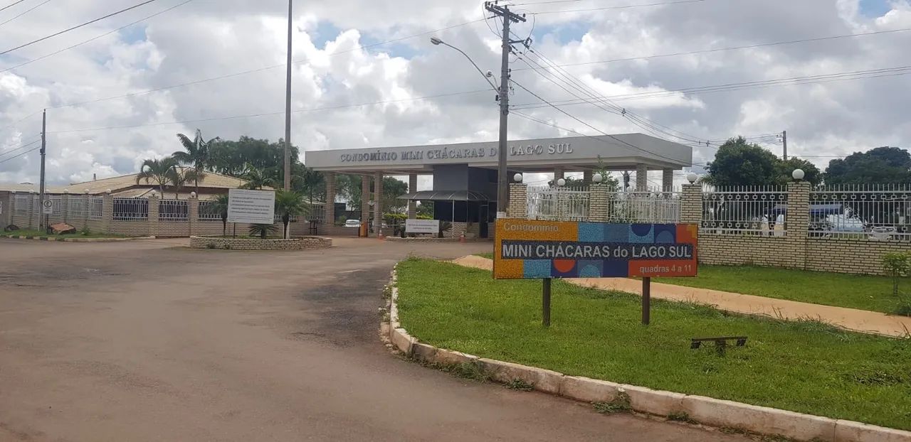 foto - Brasília - Setor Habitacional Jardim Botânico