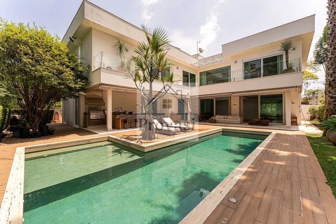 Alphaville Residencial 1 (Barueri) - Casa com 4 suítes , todas com varanda- 740m2- Alphavi