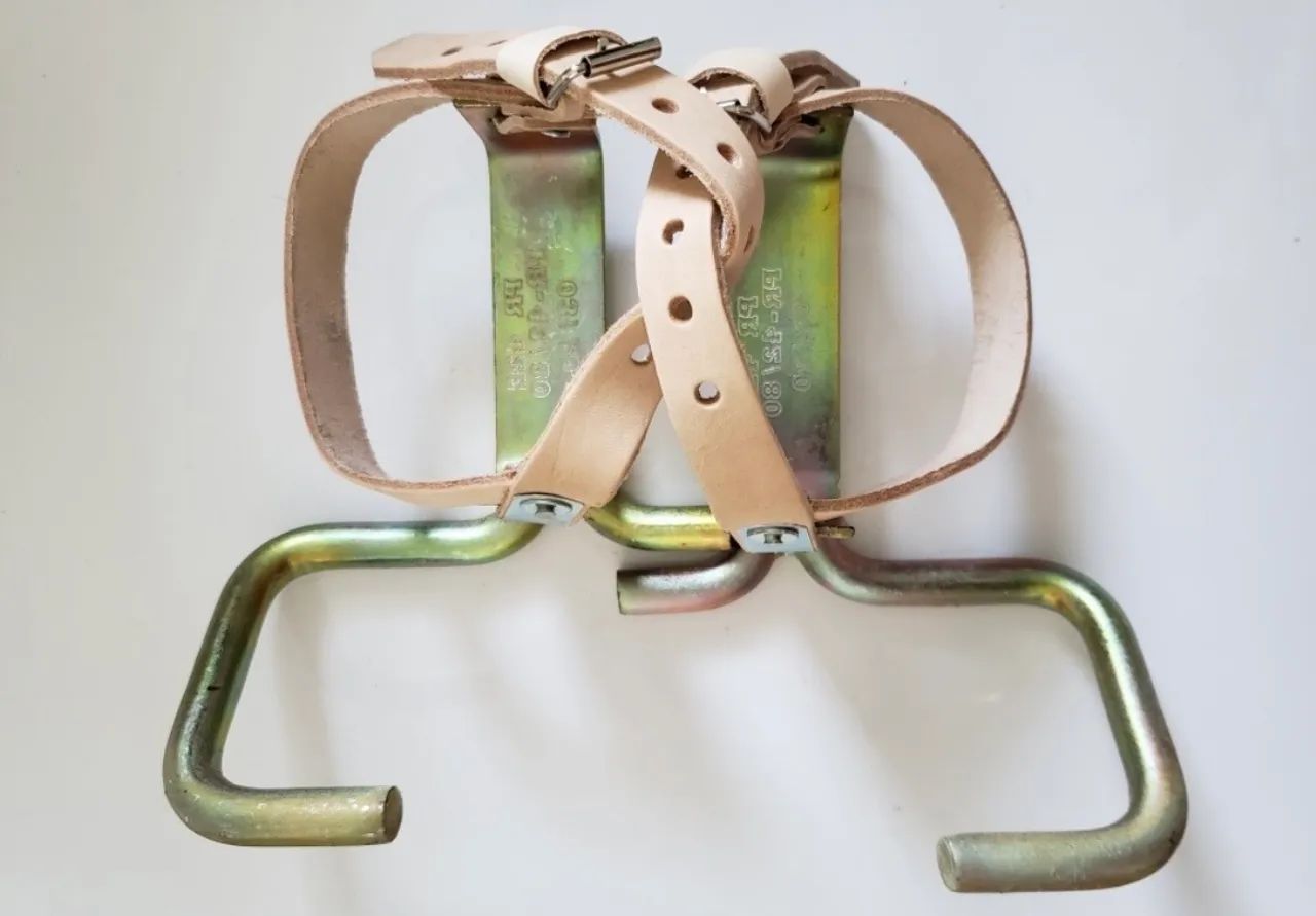 Espora Para Poste Duplo T 80mm 