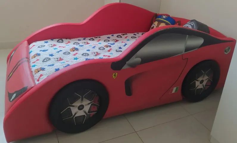 Cama Carro Ferrari Com Colchão Toda Estofada - Novinha - Foto 2