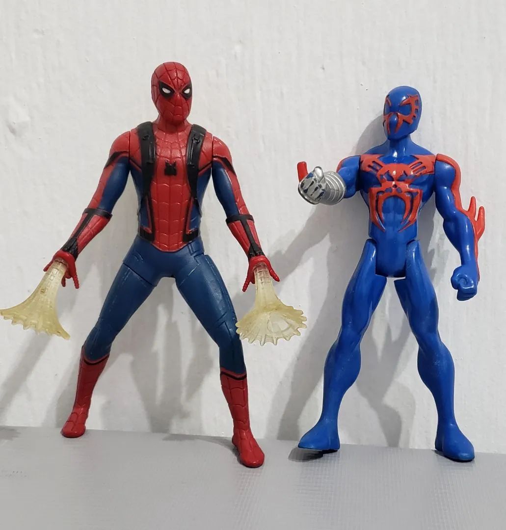 Boneco homem aranha hasbro ler descrição 