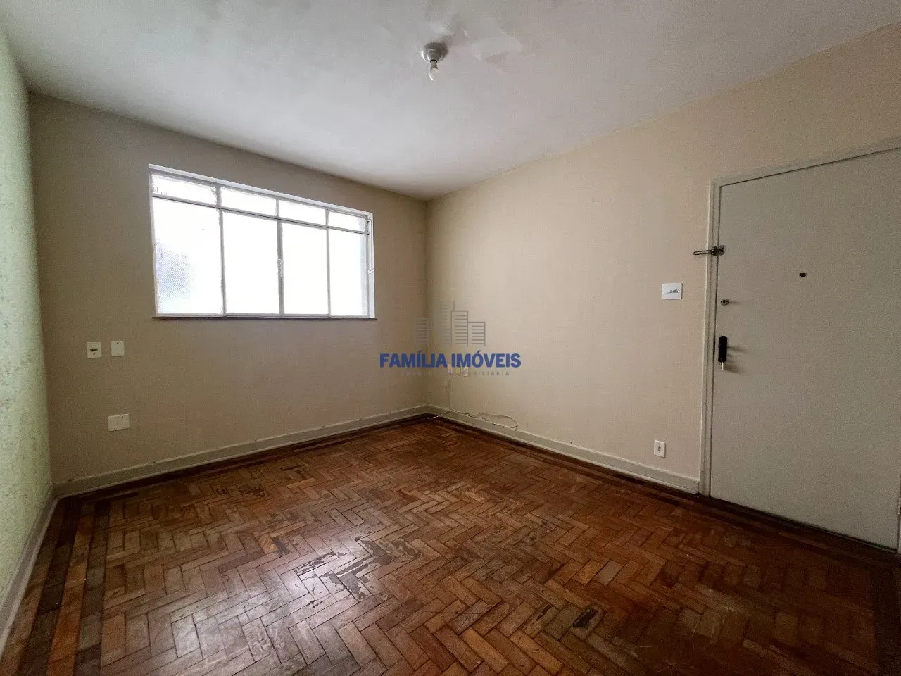 Comprar apartamento 3 dormitórios Embaré Santos SP