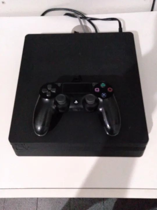 Console Playstation 4 e Um Controle - Foto 2