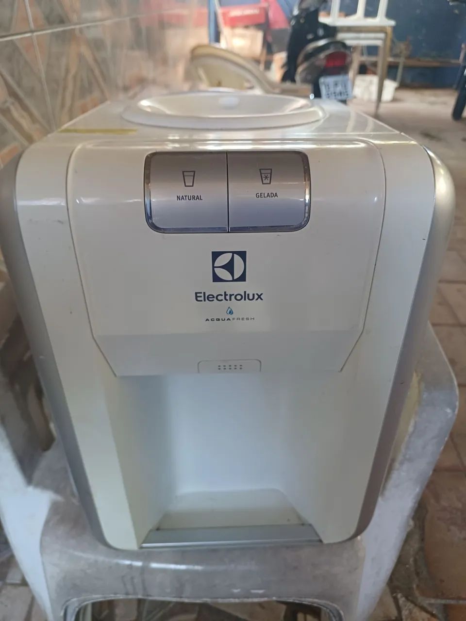 Bebedouro Eletrolux 