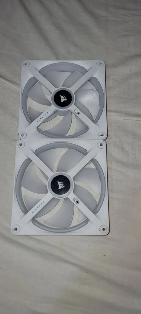 Kit 2 Fan Corsair QX140 RGB White - Foto 2