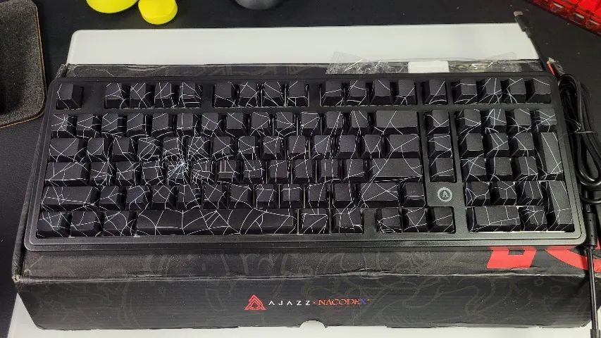 TECLADO MAGNETICO FULL SIZE AJAZZ AK980 MAX (NOVO)