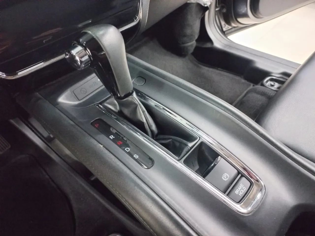 Honda HRV EXL 1.8 16V Flexone 4P BLINDADA Automático completo ( IPVA 2025 Pago )  - Foto 5