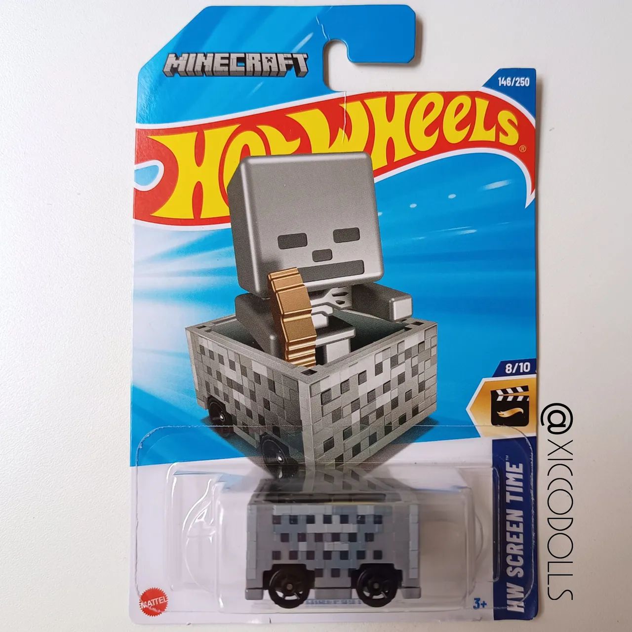 Hot Wheels Minecraft Minecart Cinza 2025