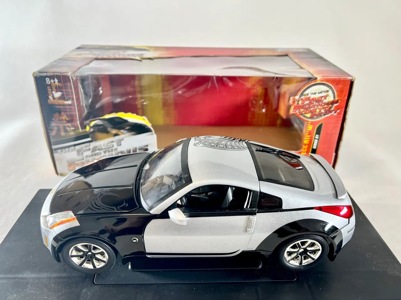 Nissan 350Z Fast & Furious Joyride Escala 1:18 - Hobbies e
