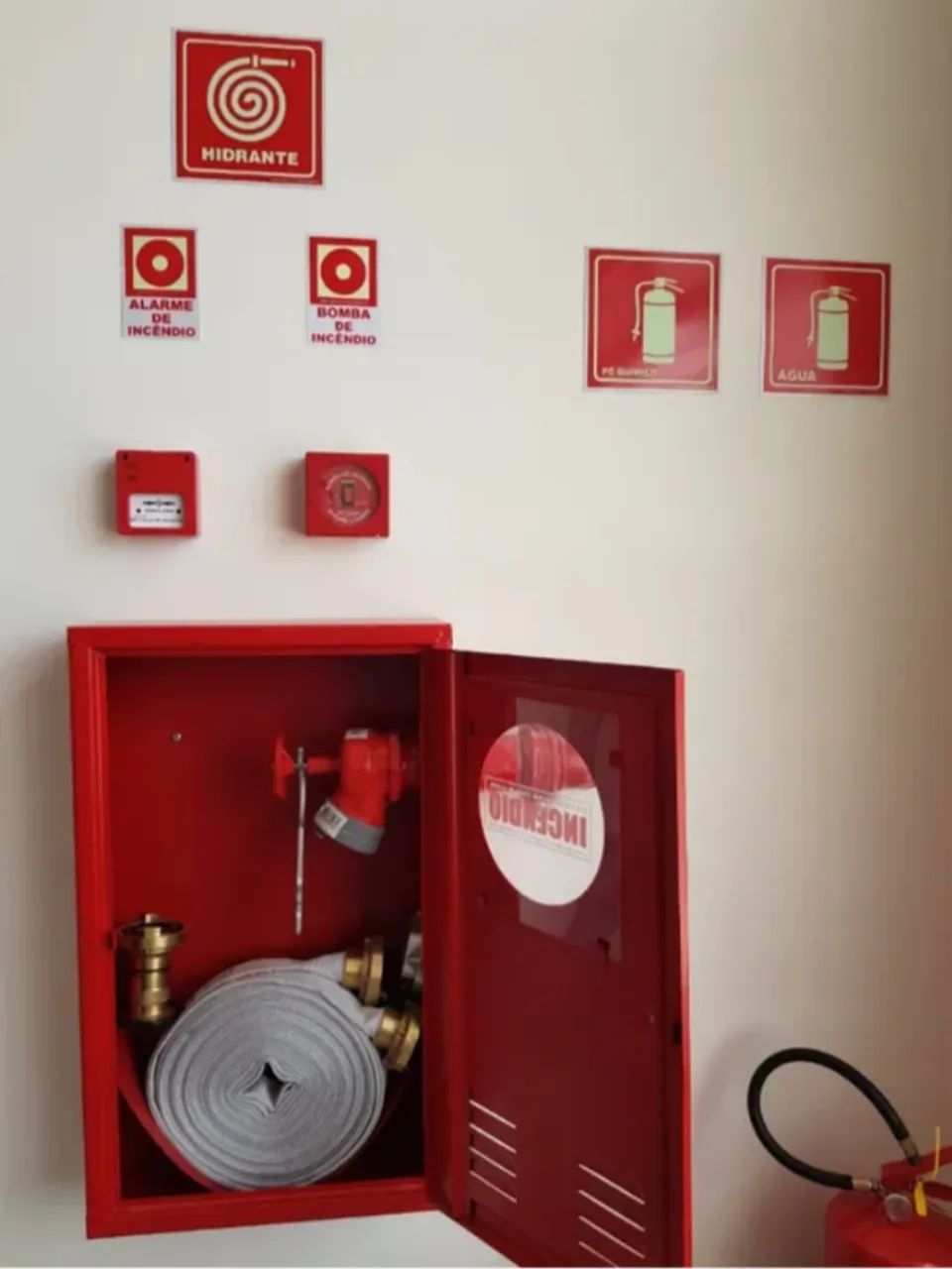 Eletricista alarme de incêndio 