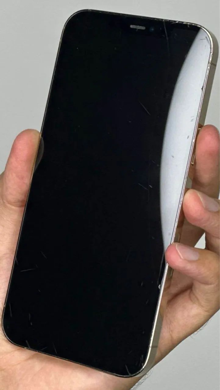 TROCO OU VENDO IPHONE 12 PRO MAX 128 GB GOLD - Foto 2