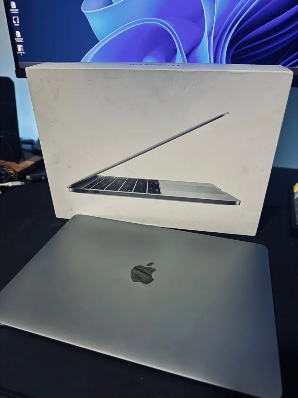 MacBook Pro 2017 A1708 - Core I5 256Gb 