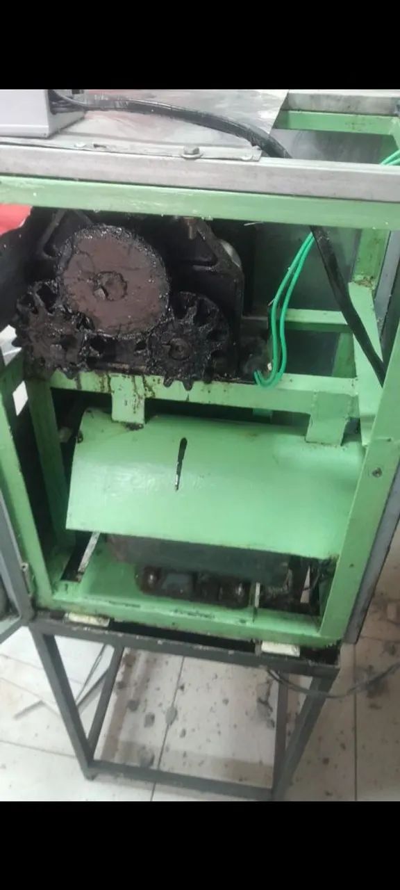 Maquina de moer cana63824564605825122