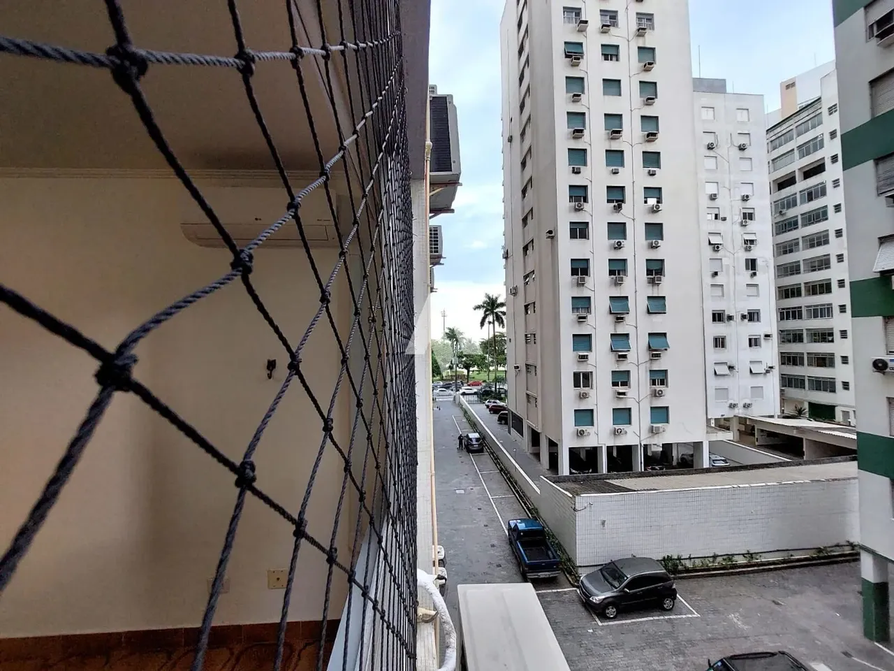 Apartamento para locação no bairro Boqueirão em Santos