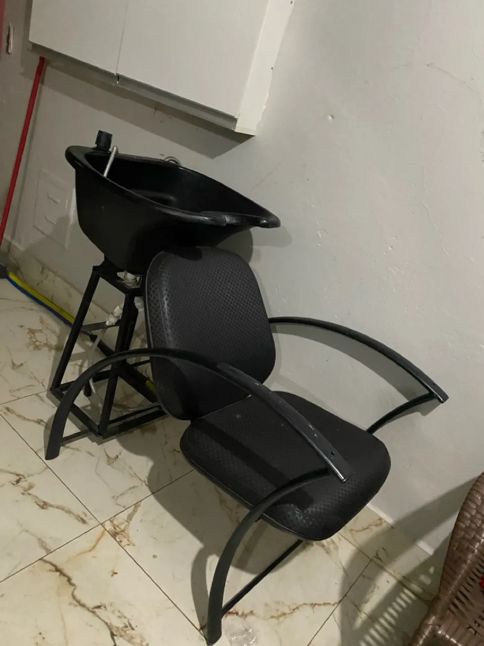 Cadeira para lavatório de cabelo