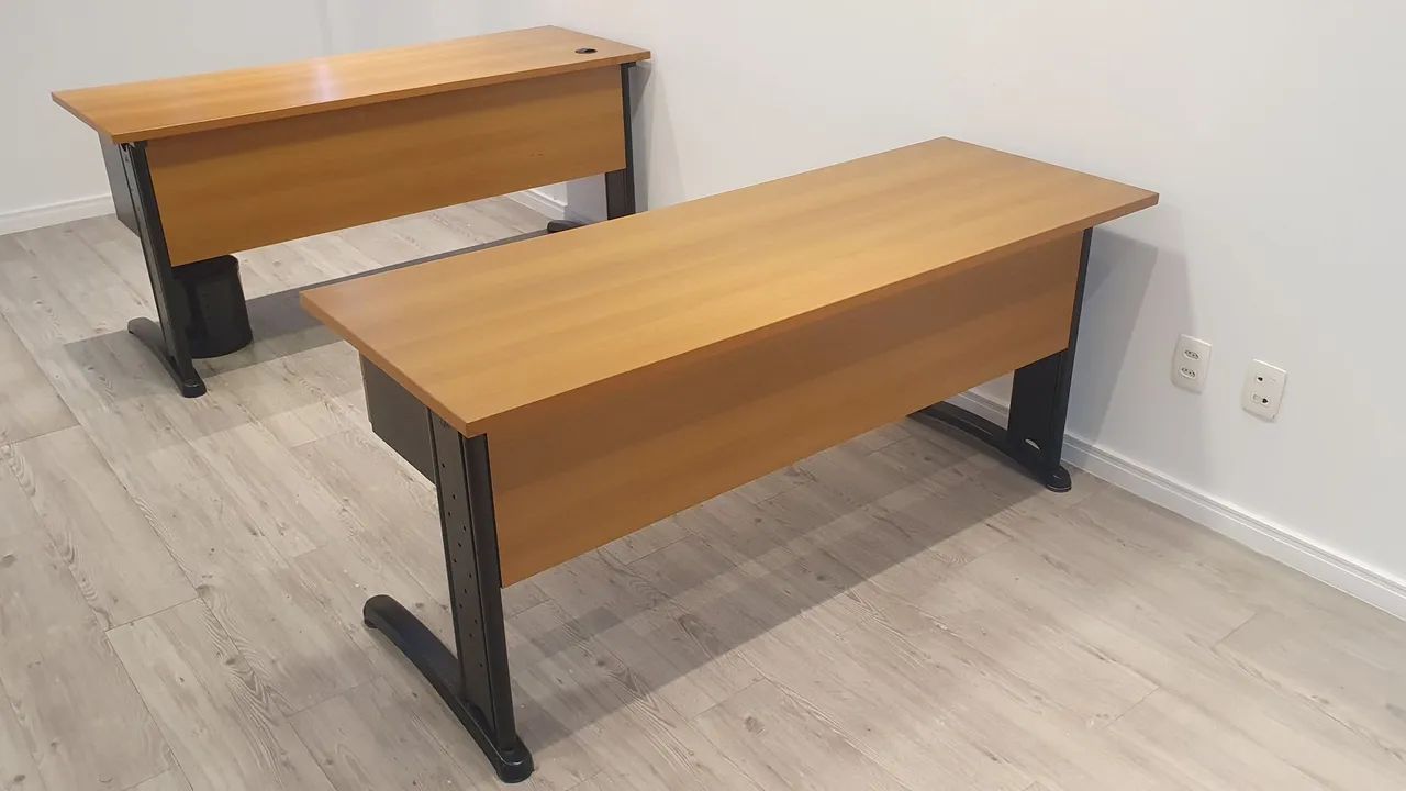 Mesa de Escritório com Gaveta - Foto 2