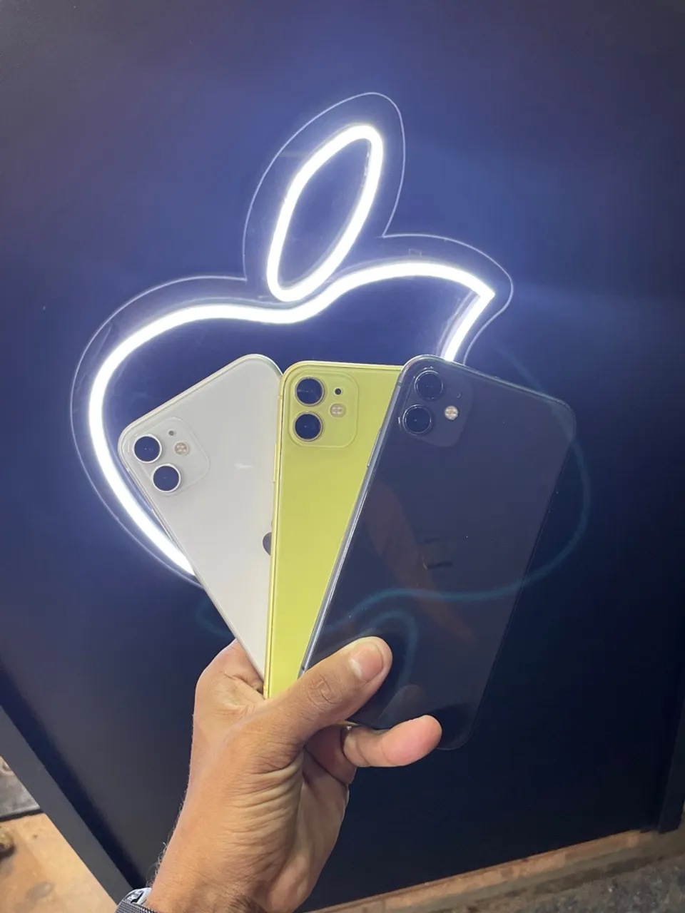 iPhone 11-64GB SEMI NOVOS