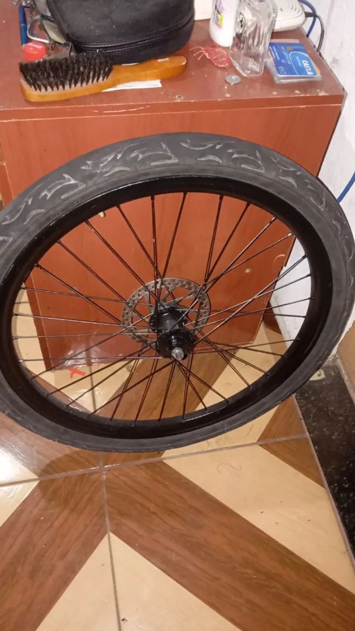 Roda 26completo VMAX  com cubo a disco de rolemam
