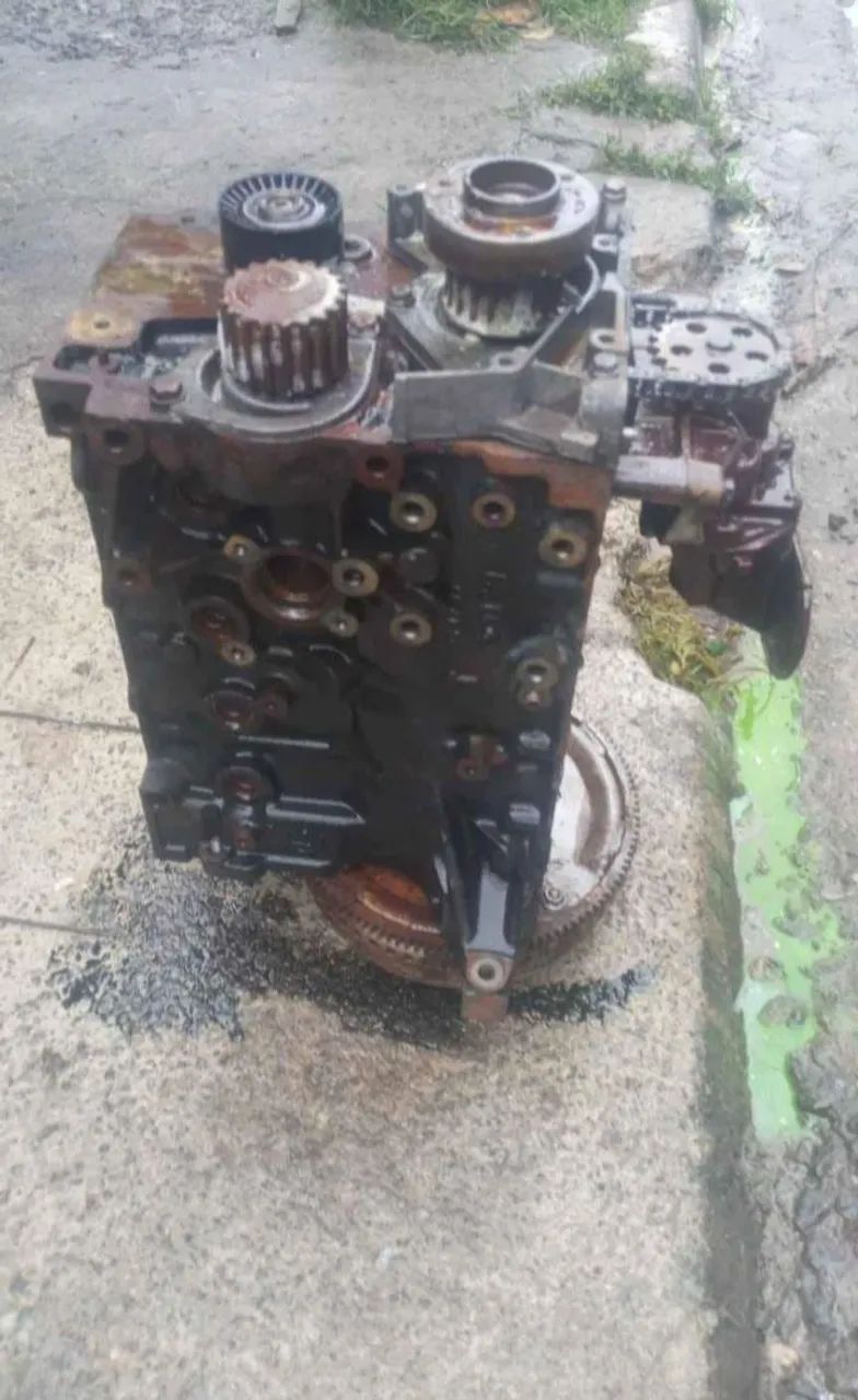 Motor parcial Peugeot 207 1.6 - Foto 4