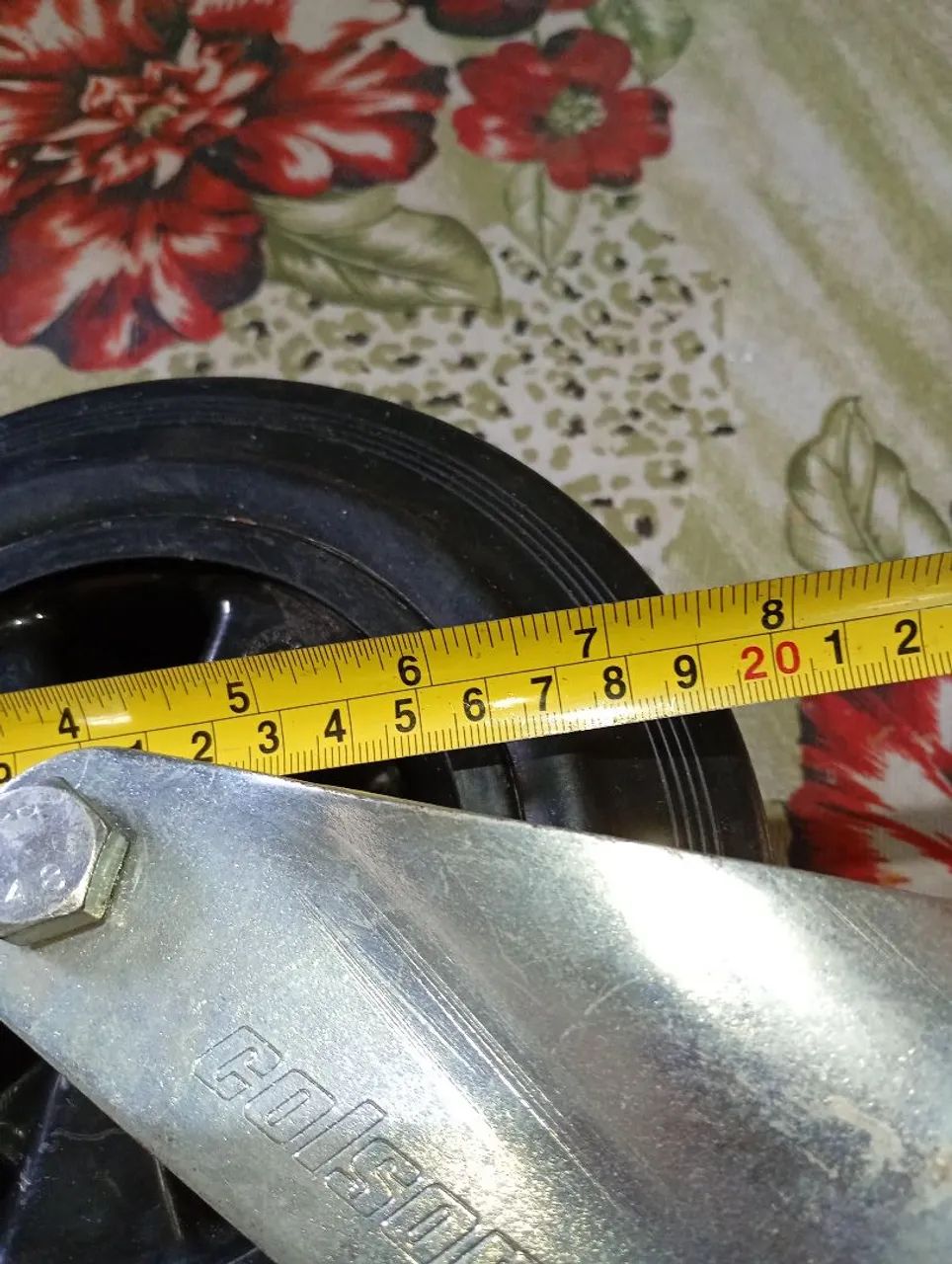 Vendo uma roda giratória  - Foto 4