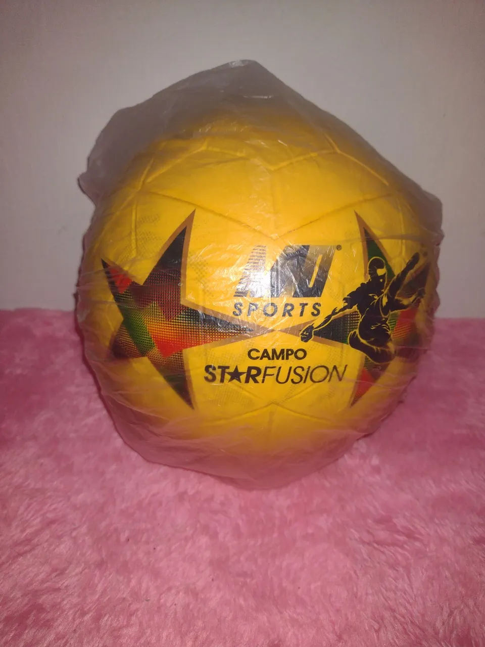 Bola de Futebol Campo Starfusion - Nova