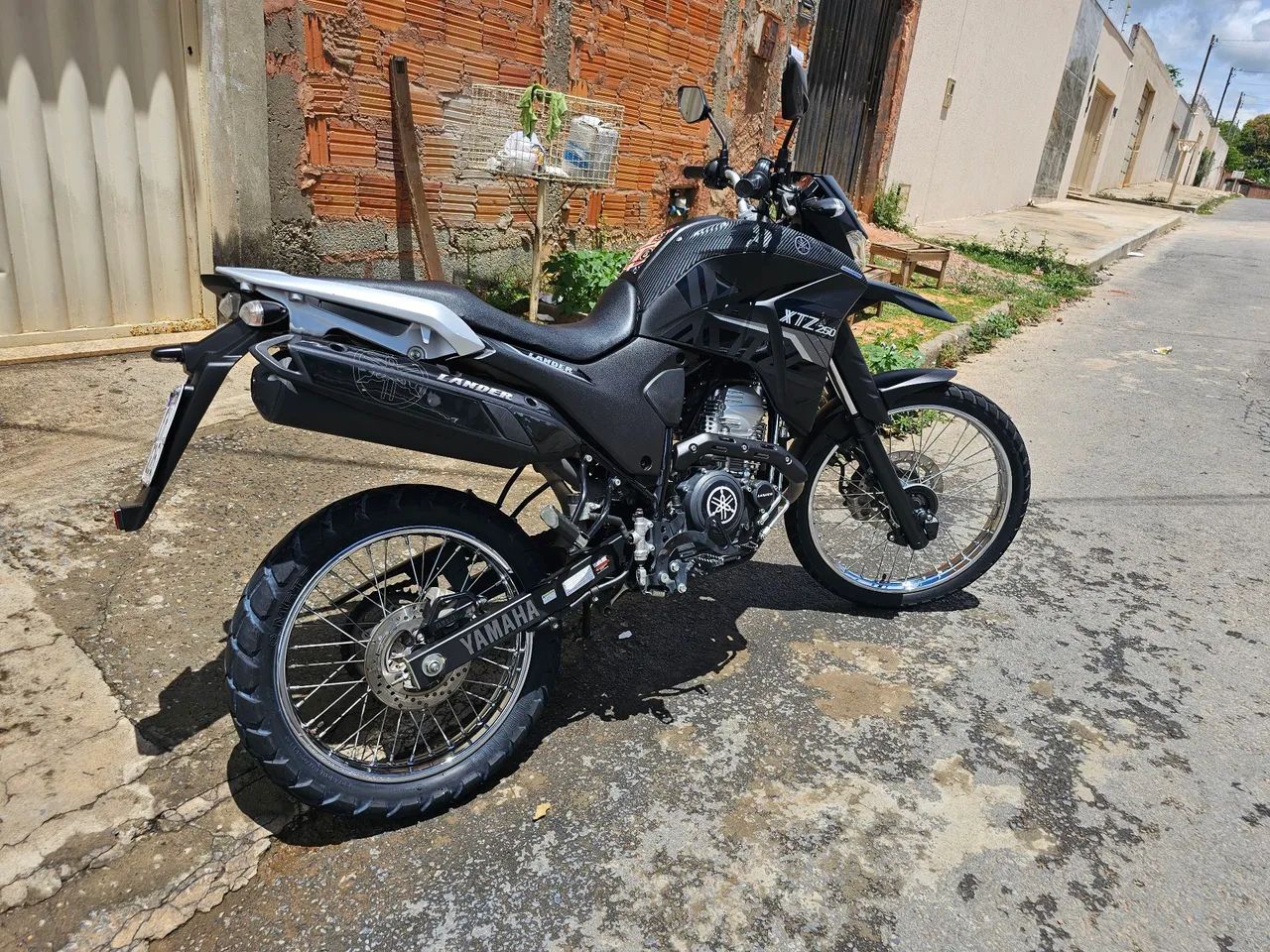 Vendo lander 2022 Zerada com 18 mil KM.. - Foto 5
