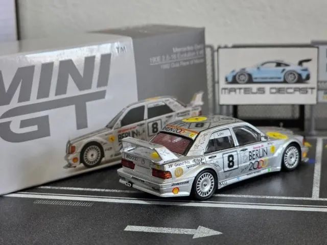 Mercedez-Benz 190E 2.5-16 Evolution II #8 - MiniGT - Foto 3