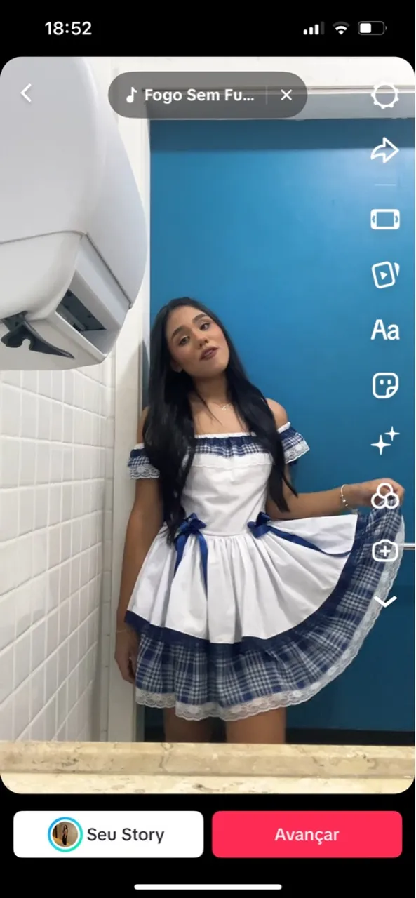 Vestido Azul e Branco para arraial