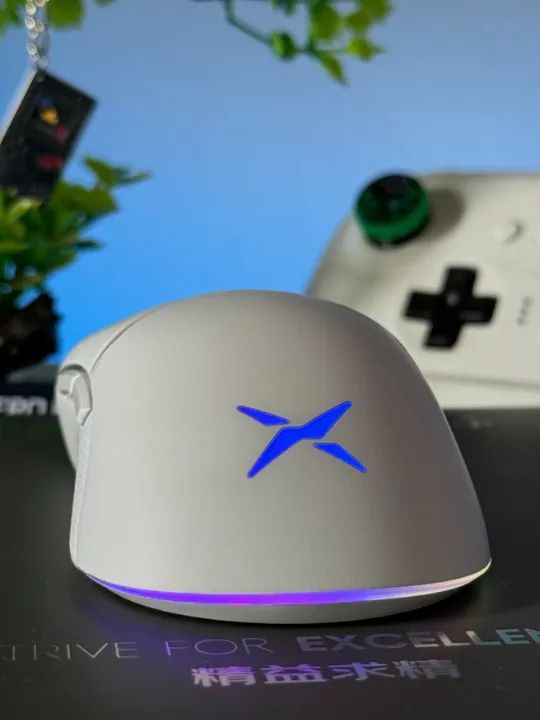 Mouse Gamer Delux M800 RGB Sem Fio PAW3395 + Feets de Vidro - Foto 6