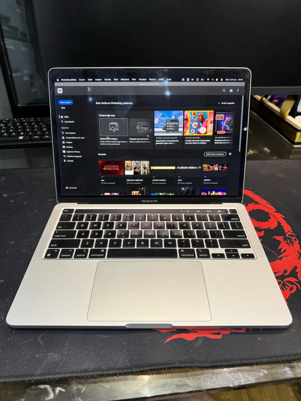 macbook pro 13 2020