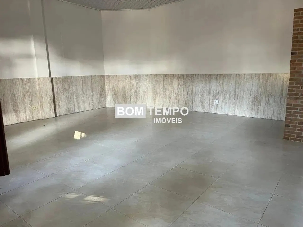 PORTO ALEGRE - Loja/Salão - São Geraldo