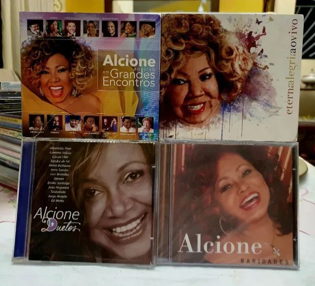 Lote com discografia de Alcione - Foto 6