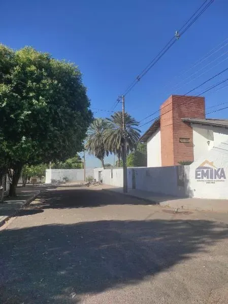 Casa com 5 quarto(s) no bairro Jardim California em Cuiabá - MT