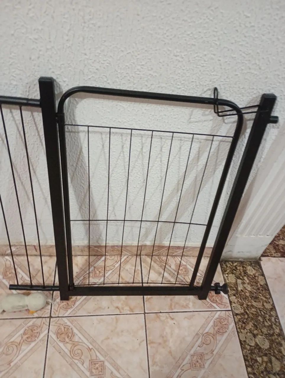 Portão para pety semi novo 55 Reais  - Foto 2