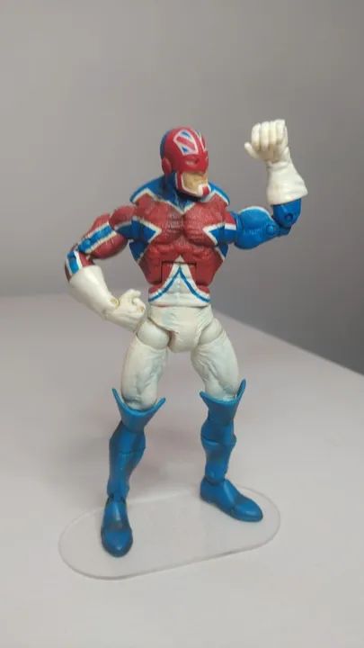 Marvel Legends Captain Britain TOYBIZ