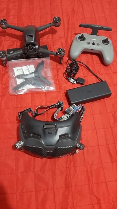 Drone DJI Mavic Mini com acessórios