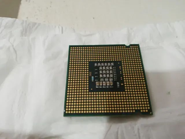 Processador Intel Core 2 Duo E8400 - Foto 2