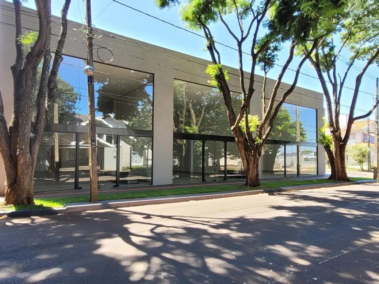 Sala para alugar em Maringá, Vila Nova, com 110.17 m²