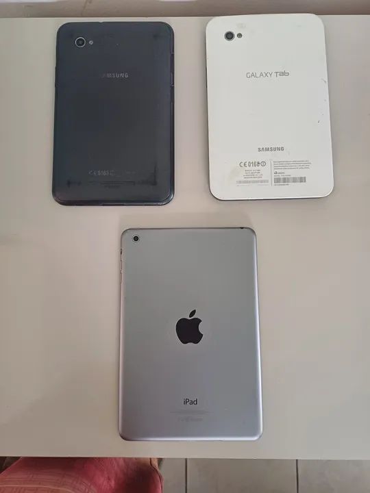 2 Tablets Sansung e 1 Ipad mini  ( para peças ou reparo ) - Foto 2