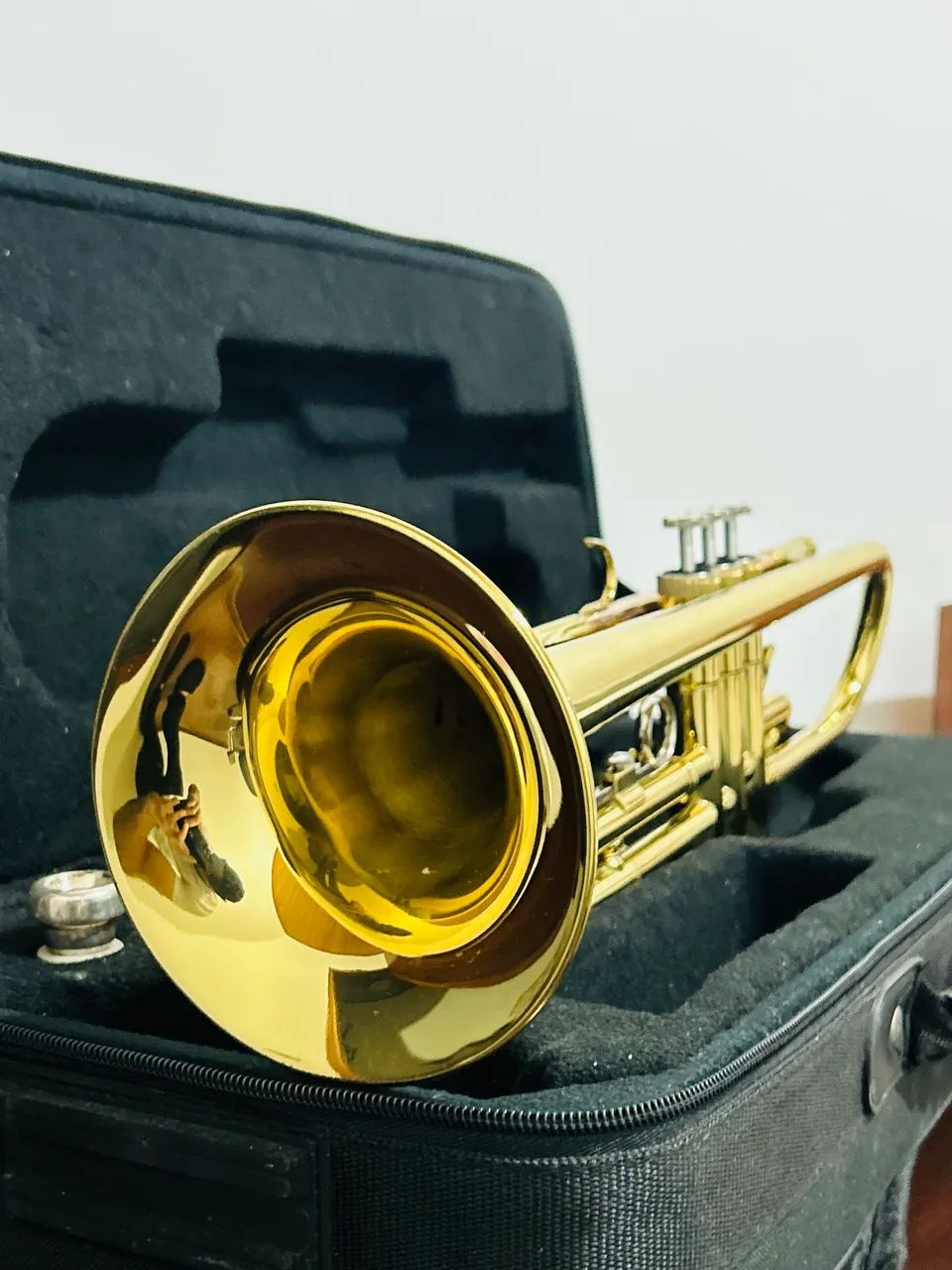 TROMPETE DOURADO EXCELENTE! 